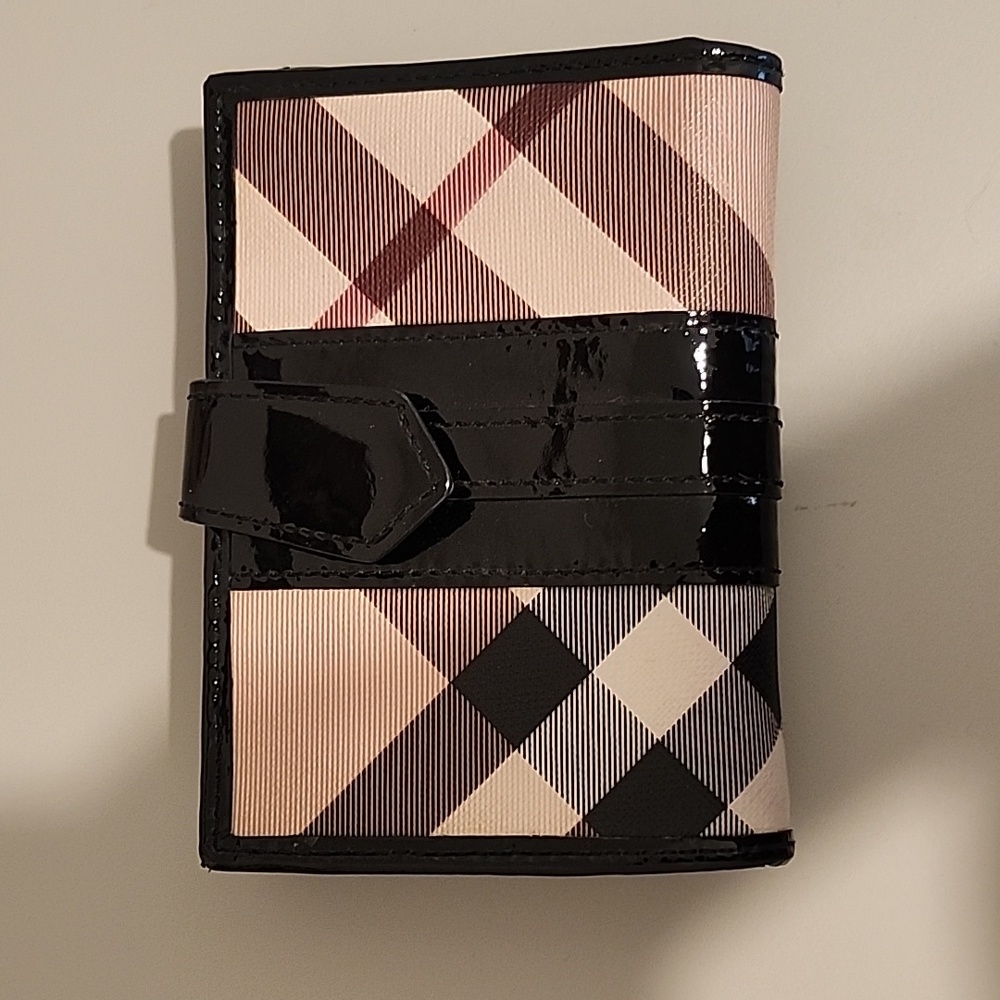 Authentic Nova Burberry wallet